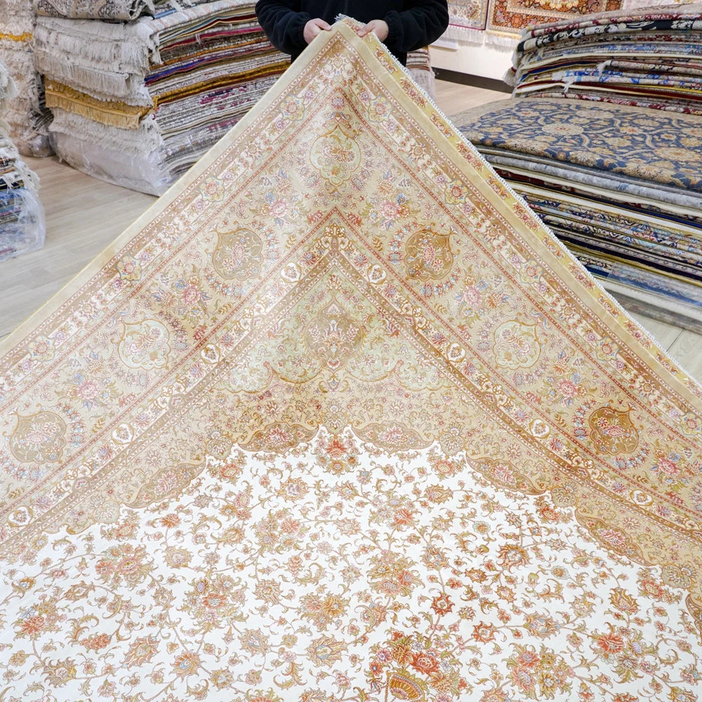 Lumière Vintage Silk Carpets for Sale – French Luxury & Timeless Craft…