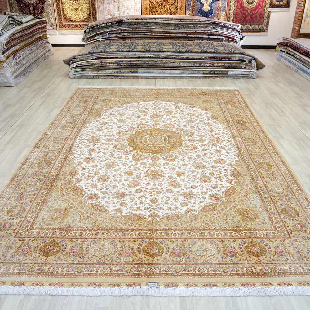 Lumière Vintage Silk Carpets for Sale – French Luxury & Timeless Craft…